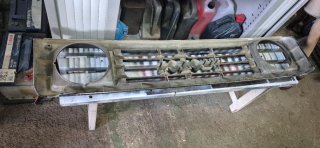 Parrilla Toyota BJ