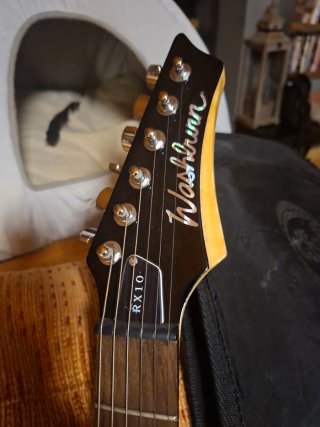 Guitarra Eléctrica Negra