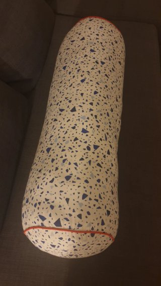 Cojín Cilindro Ikea