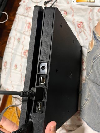 PS4 Slim 1TB