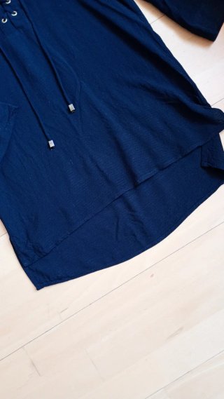 Blusa Atmosphere azul con cordones