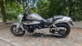 Mota Hyosung Aquila Pro 650 Cinza/Prata