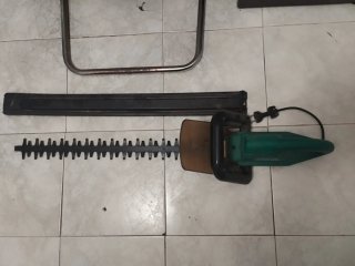 Cortasetos Bosch GFZ 16-35 AC