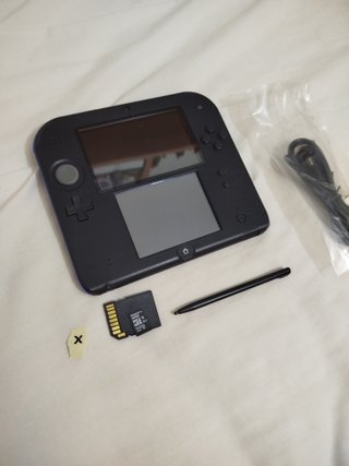 Nintendo 2DS + giochi a scelta