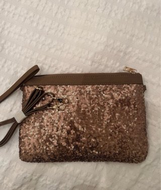 Bolso de lentejuelas Stradivarius