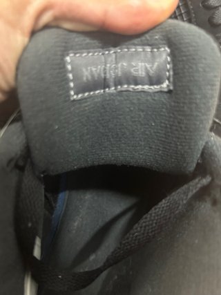 Jordan 4 Black Cat