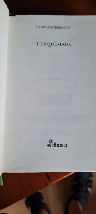 Lote 3 novelas históricas Edhasa tapa dura