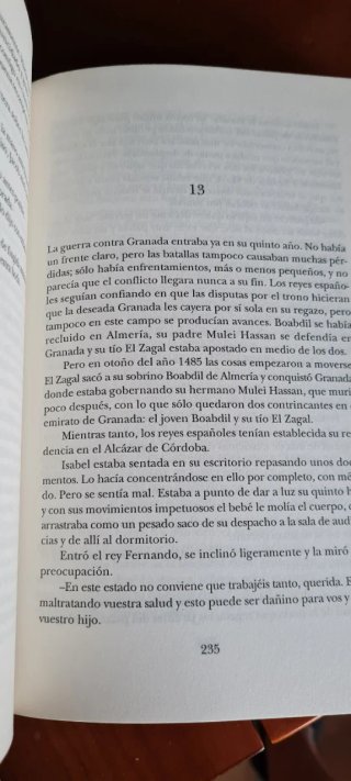 Lote 3 novelas históricas Edhasa tapa dura