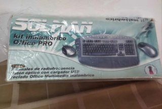 Teclado Genius Wireless Plata y Negro