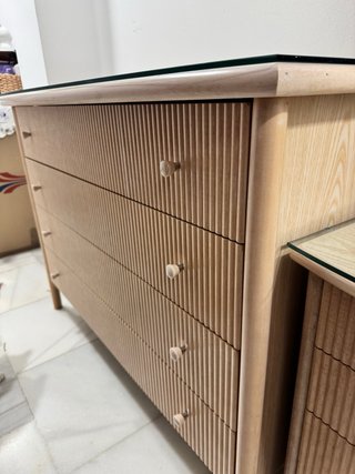 Mueble tocador con espejo y cajones