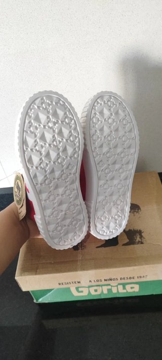 Zapatillas Gorila Rojas Talla 28