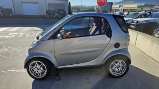 smart micro compact car