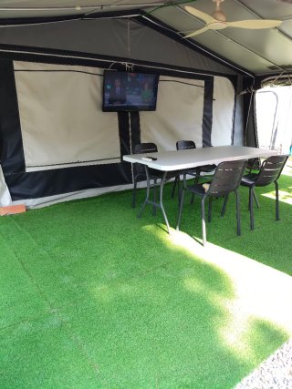 Caravana Camping Estrella de mar en Castelldefels