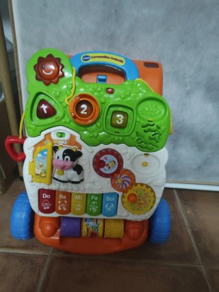 Correpasillos VTech con actividades