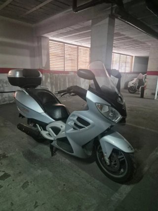 Malaguti SpiderMax GT 500 Maxi Scooter