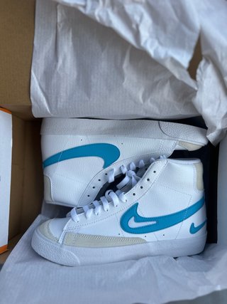 Nike Blazer Mid GS Azzurre e Bianche