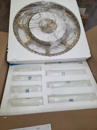Lámpara de metal dorada luces led