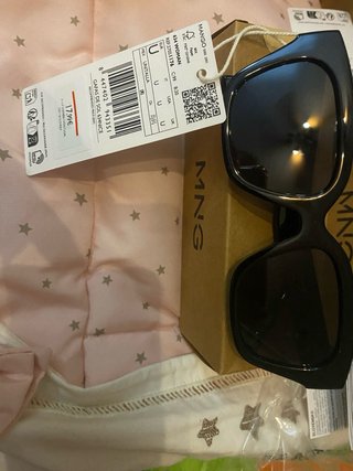 Gafas de sol Mango mujer nuevas etiq (1 a 10 eur)