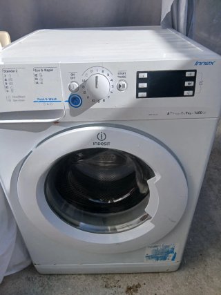 Lavadora Indesit Innex 9kg 1400rpm
