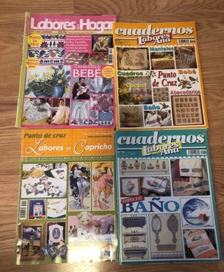 Lote de 4 revistas de labores y punto de cruz