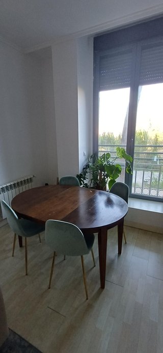 Mesa comedor extensible madera maciza