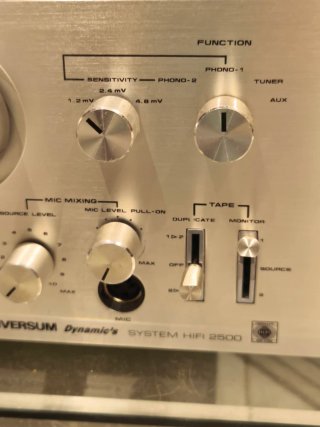 Amplificador universum una maravilla.