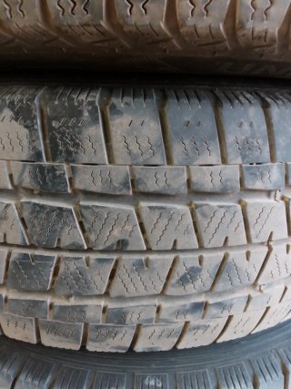 Llantas Volkswagen T6 con tapacubos,