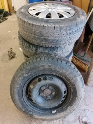 Llantas Volkswagen T6 con tapacubos,