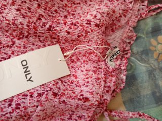Vestido rosa Only