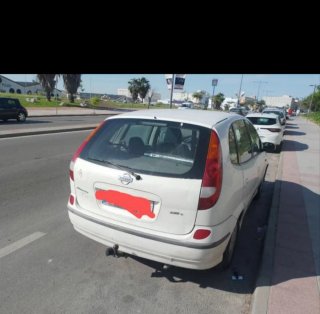 Nissan Almera 2002