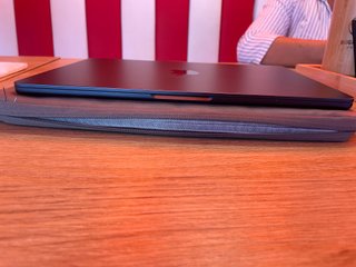 MacBook Air 13 M3 16GB RAM 256GB SSD