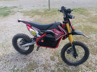Moto Eléctrica Infantil Motocross Roja Negra