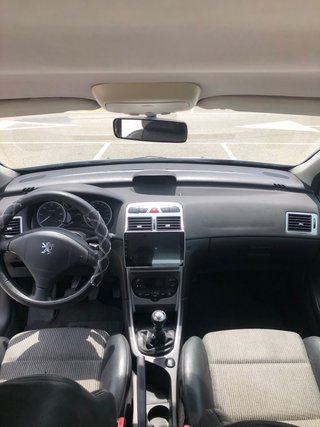 Peugeot 307 2004