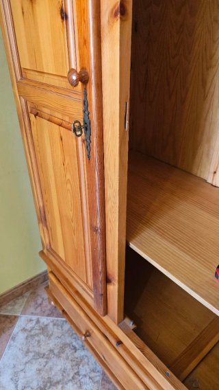 Dormitorio de madera provenzal