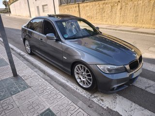 BMW 335i