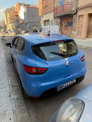 Renault Clio 2013 pegatina c AVERIADO ! MOTOR ROTO