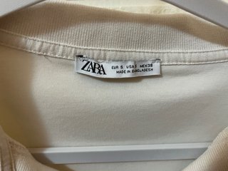 Polo Zara Blanco Talla M