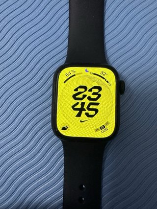 Apple Watch Series 8 GPS + Cellular 41mm 02Y265