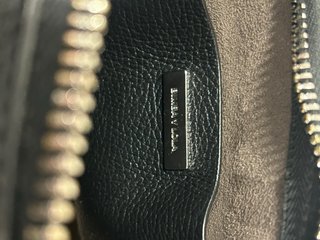 Bolso Bimba y Lola Negro Piel Texturizada