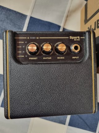 Positive Grid Spark Mini Amplificador