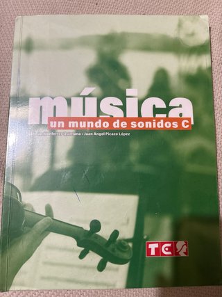 UN MUNDO DE SONIDOS C - L.A. - 2022