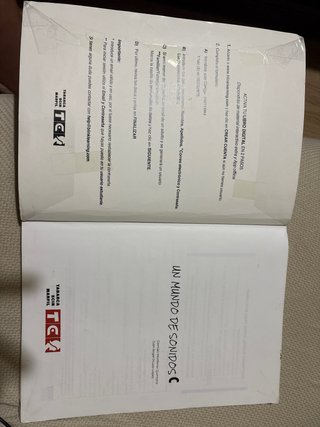 UN MUNDO DE SONIDOS C - L.A. - 2022
