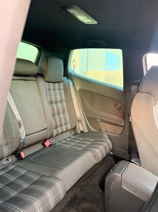 Volkswagen Golf 2011