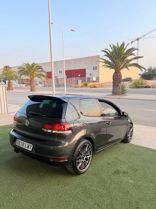 Volkswagen Golf 2011