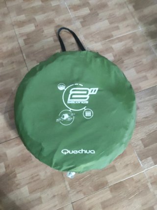 Tienda campaña Quechua 2 Seconds.solo usada 1 ves.