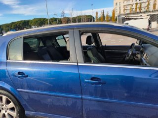 Opel Signum 2006