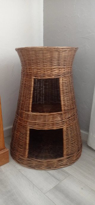 Casita para Gatos de mimbre Artesanal 2 Pisos