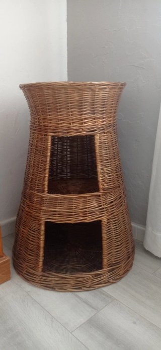 Casita para Gatos de mimbre Artesanal 2 Pisos