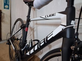 Bicicleta Cube Original taglia M. Full carbonio.