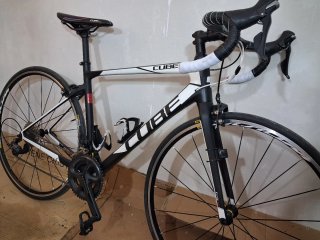 Bicicleta Cube Original taglia M. Full carbonio.